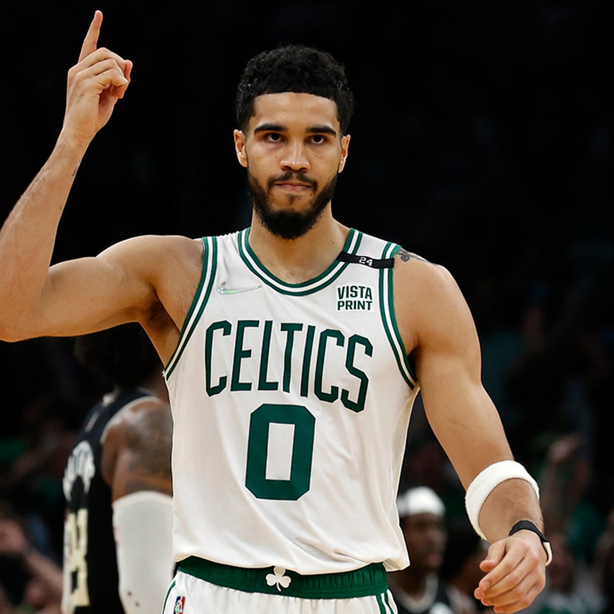 Dietro la gloria infinita, il campione NBA deve essere in fondo